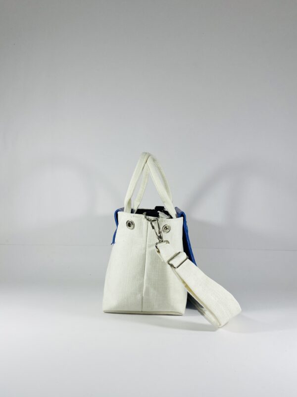 Billie Blanco Mediano - Image 3